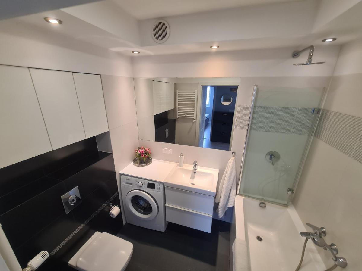 Apartament Rodzinny Z Ogrodkiem Гданск Екстериор снимка