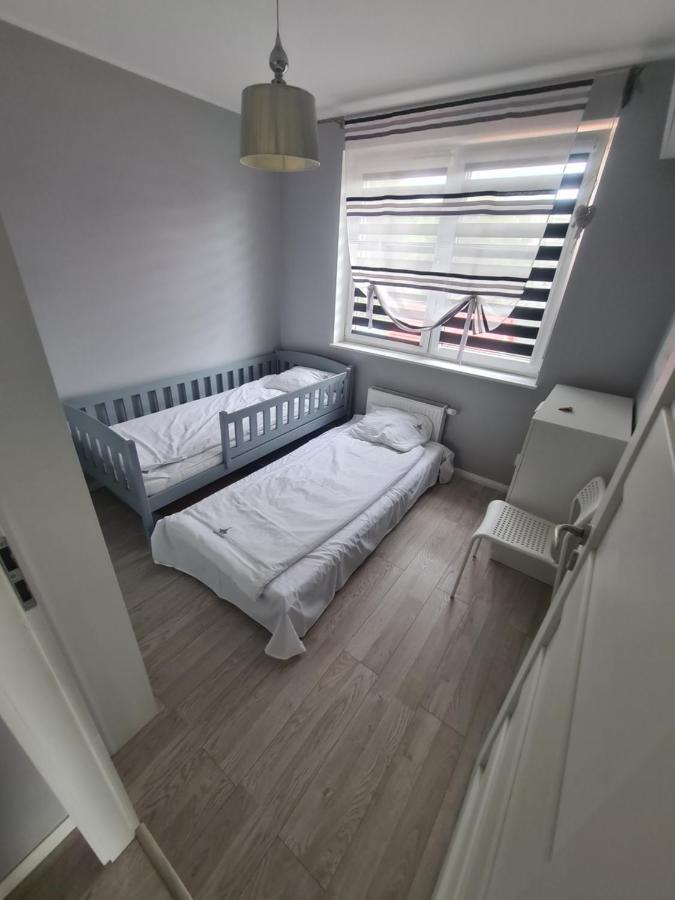 Apartament Rodzinny Z Ogrodkiem Гданск Екстериор снимка